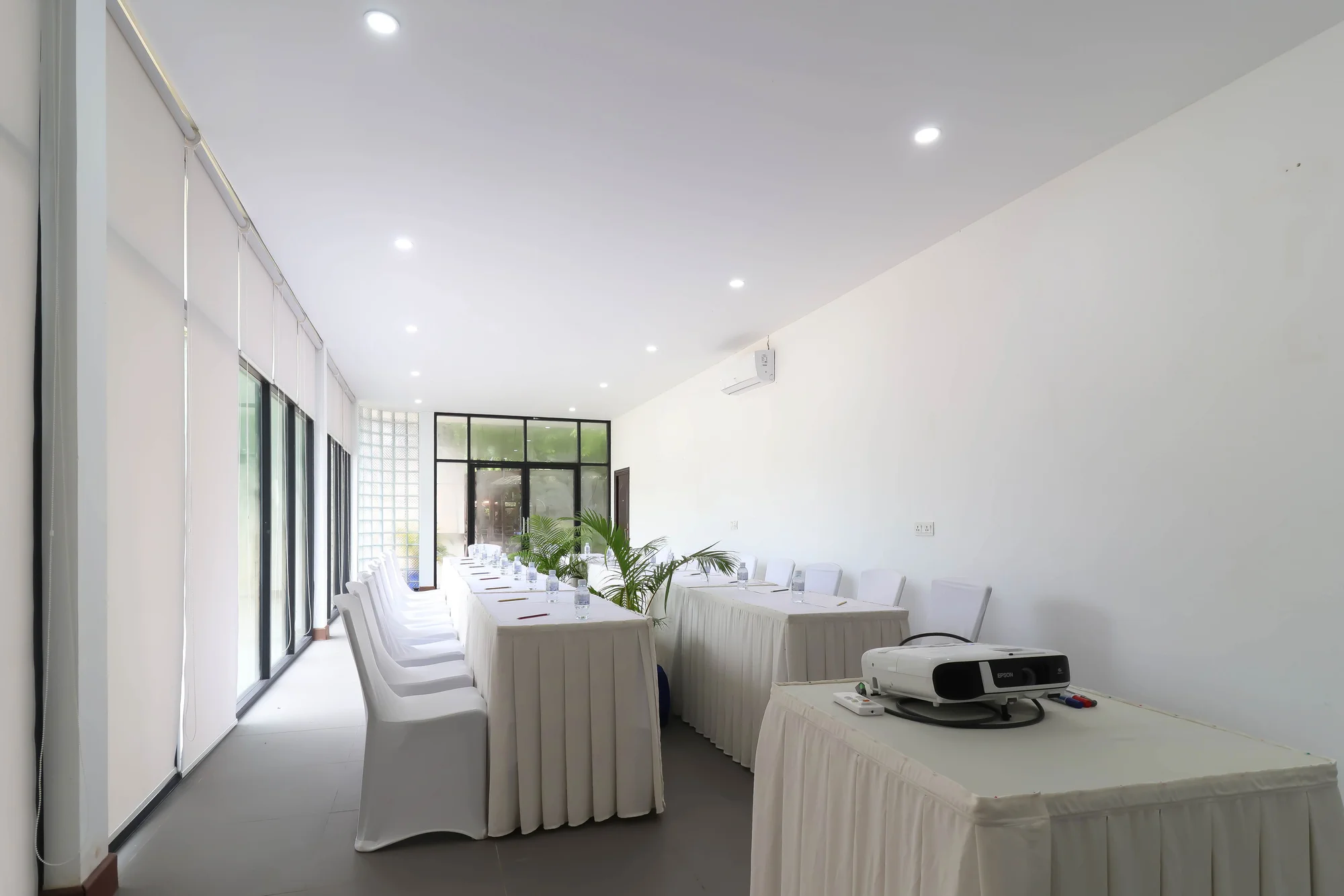 Small meeting room 5