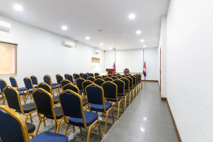 Large conference room 2